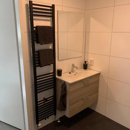 Moderna * Putten