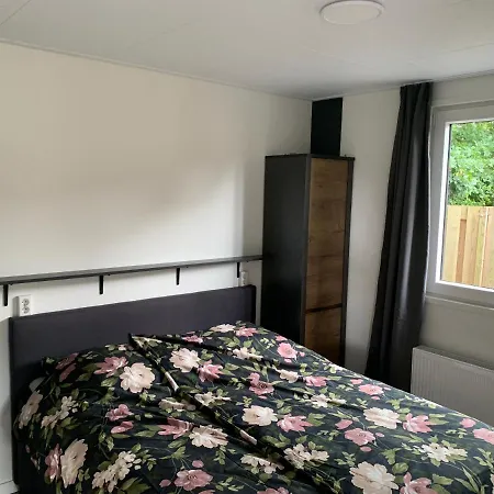 홀리데이파크 Moderna